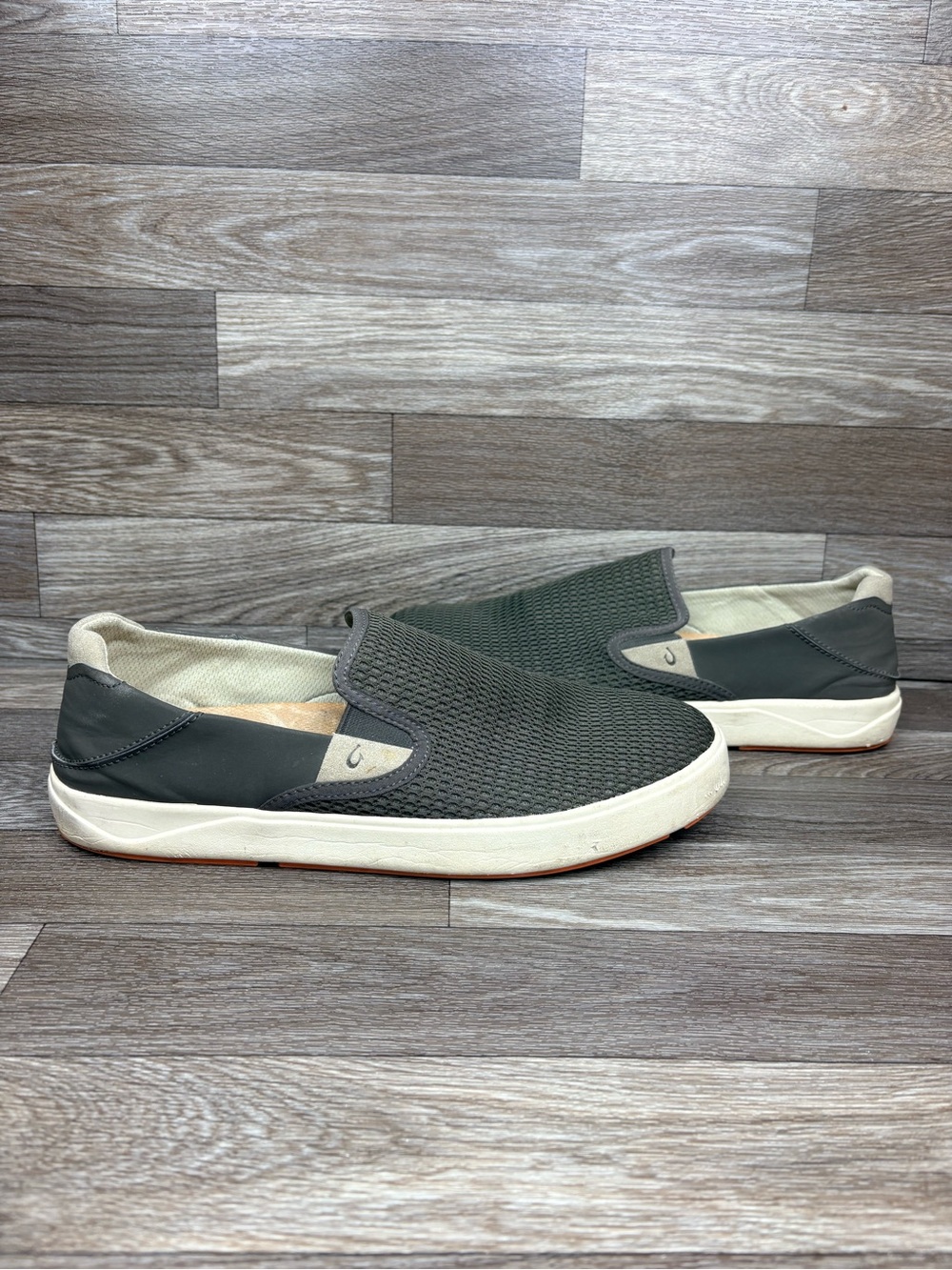 Olukai Lae‘ahi Men’s Breathable Slip-On Shoes in Kona Gray 10043-2828  Sz 10.5